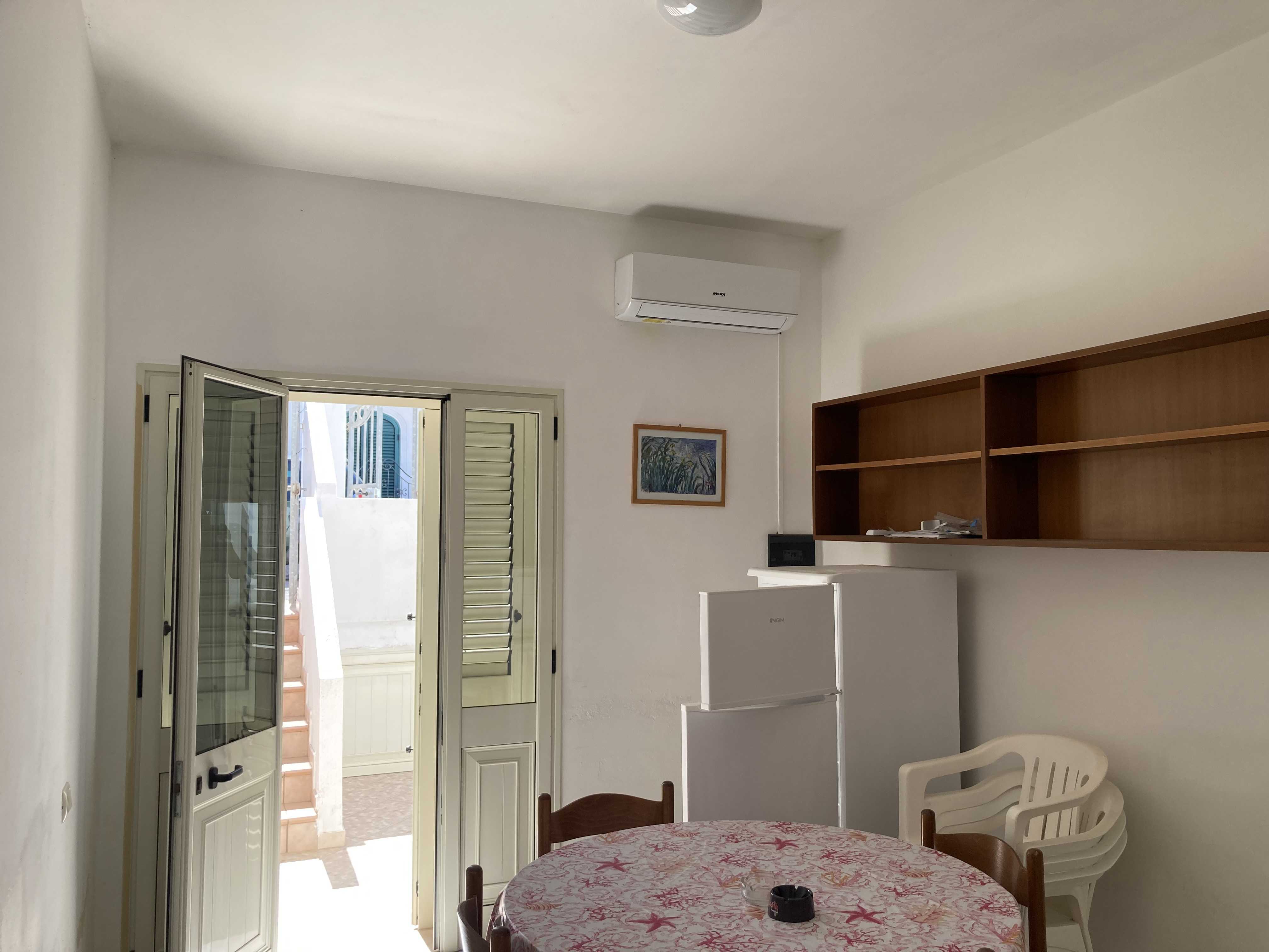 Vendite Salento: Vendita appartamento (Castrignano del Capo) - soggiorno2