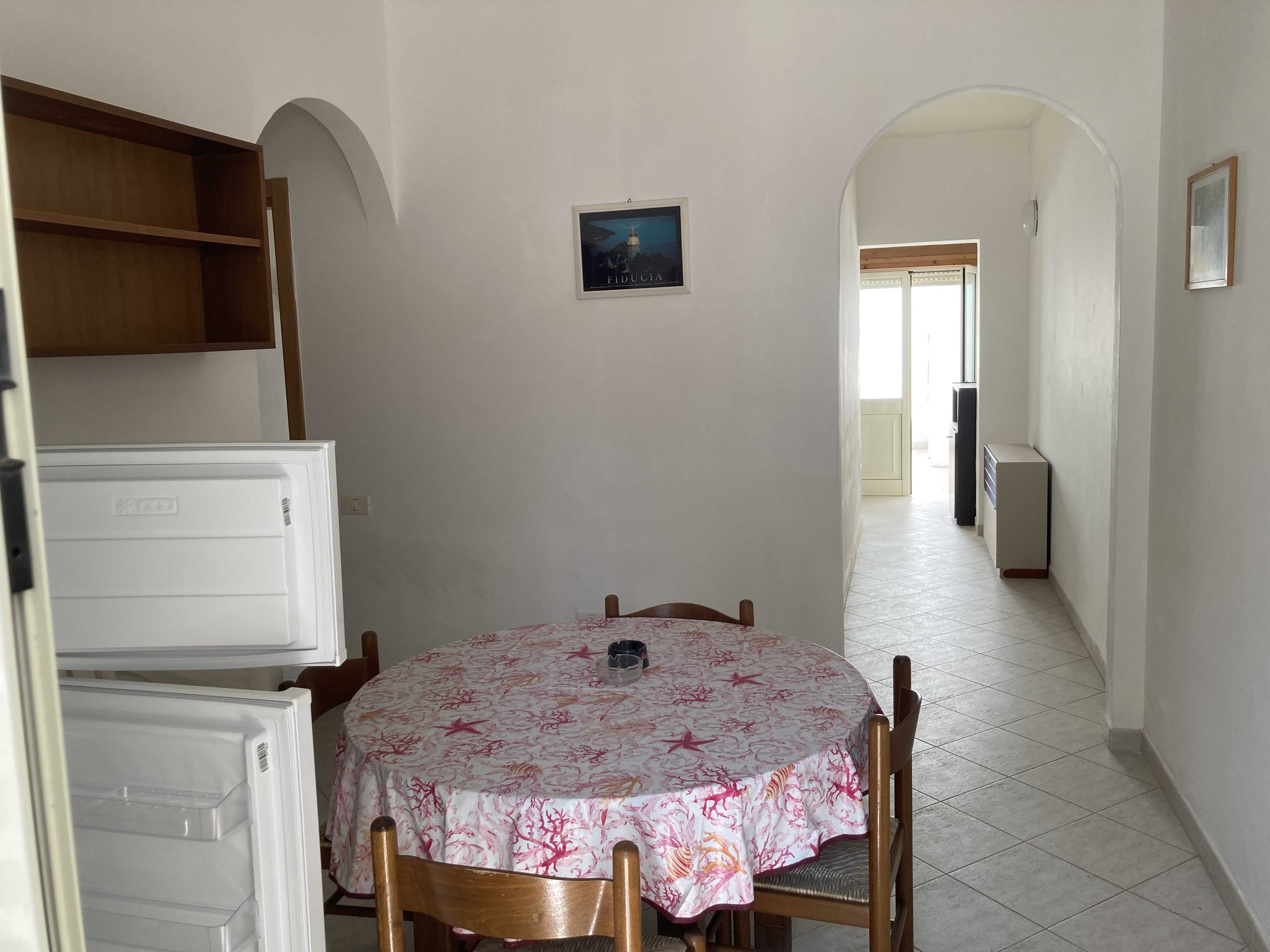 Vendite Salento: Vendita appartamento (Castrignano del Capo) - soggiorno3